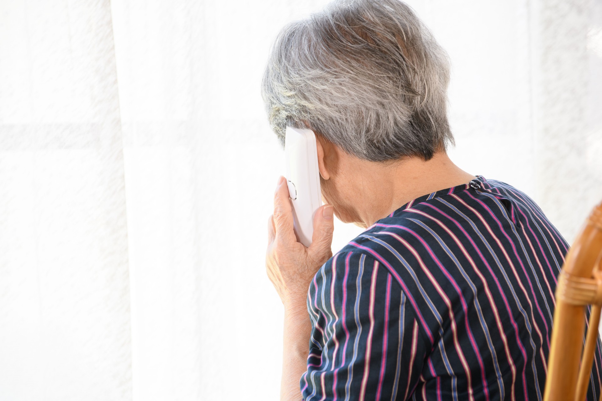 senior woman talking on the phone